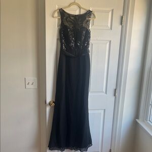 Elegant Black Sequin Maxi Dress